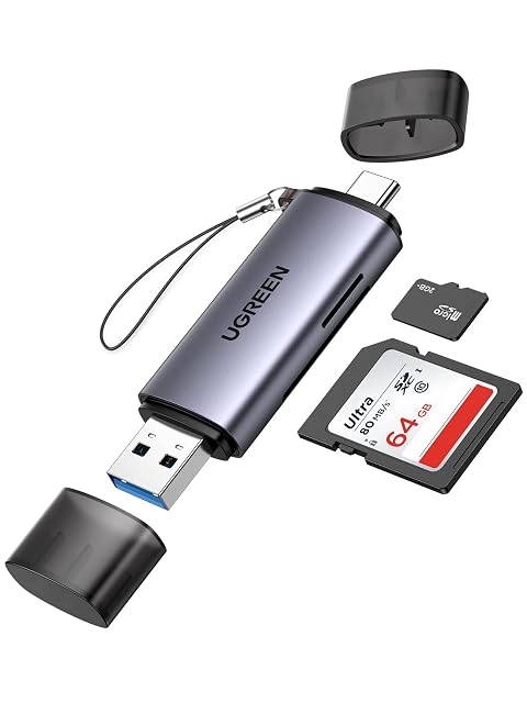 Lecteur de cartes 2 en 1 UGREEN gris avec une fiche USB Type-A, une fiche Type-C et des emplacements SD et microSD