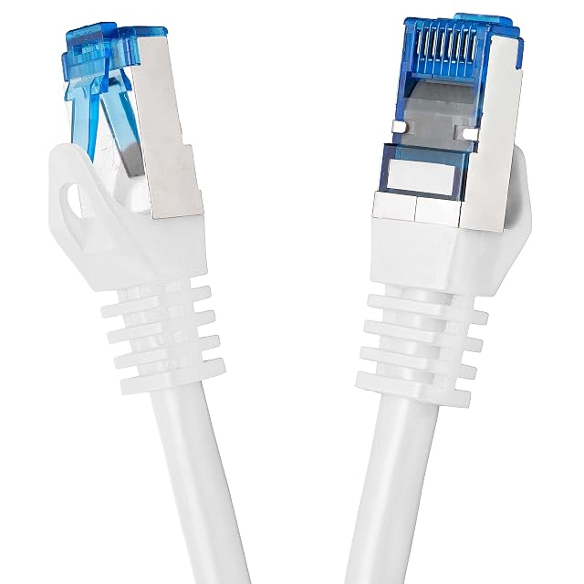 Cordon de brassage Cat 7 BIGtec blanc de 10 m avec fiches RJ45 blindées bleues et manchons moulés